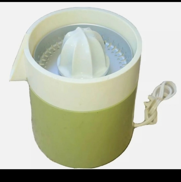 Vintage Van Wyck Press-A-Matic Electric Juicer - Picture 5 of 9